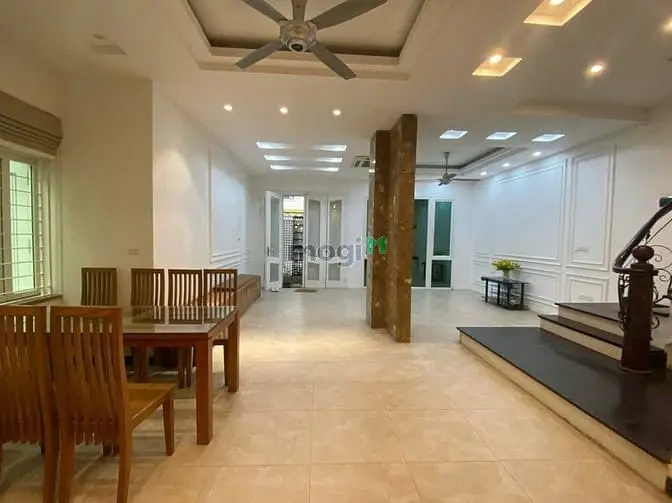 Cho Thuê Biệt Thự Kđt Mễ Trì Hạ 220M2, 4 Tầng, Mt 10M, Đh, Nl Đầy Đủ