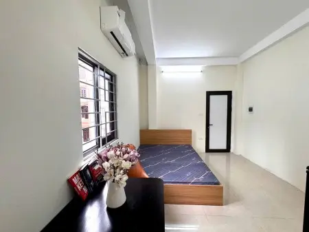 Cho Thuê Căn Hộ Studio Siêu Đẹp Cửa Sổ Thoáng Ngay Trần Thái Tông, Xuân Thuỷ, Cầu Giấy