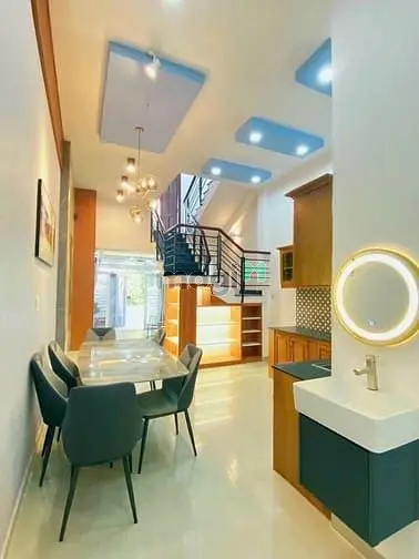 Giảm Mạnh Nhà Ngô Gia Tự Q.5 40M2 3Pn 3Wc Vào Ở Ngay