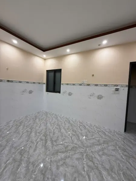 Phòng Trọ Mới_Nội Thất Cơ Bản, Máy Lạnh, Nước Nóng_Khóa Vân Tay_Giờ Giấc Tự Do