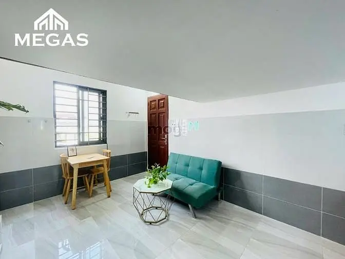 Cho Thuê Căn Hộ Full Nội Thất Thoáng Mát Ngay Etown Cộng Hoà