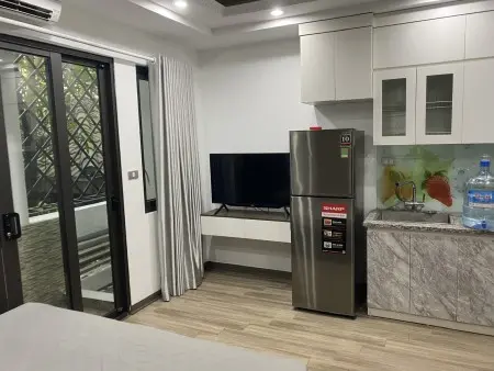 Cho Thuê Căn Hộ Chung Cư Mini Full Đồ Cao Cấp. Phòng View Toàn Mặt Hồ Tây Cực Chill. Chỉ 6Tr