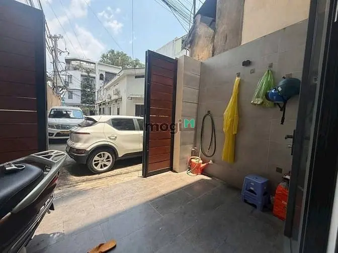 Nhà Quận 8 Sát Vách Quận 1, Nhà 3 Tầng Đúc Dương Bá Trạc - Chỉ 4,6 Tỷ