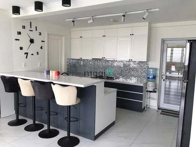 Chính Chủ Xuất Cảnh Cần Bán Gấp Căn Hộ Happy Valley Diện Tích Lớn