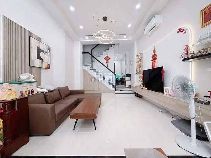 Nhà Phố Hiện Đại - Khu Dân Trí Đường Rộng 8M Huỳnh Tấn Phát Phú Thuận