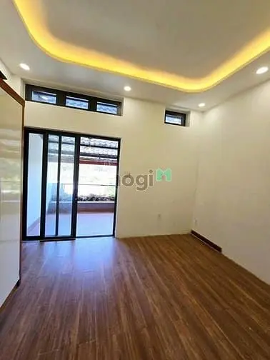 Bán Nhà Đẹp Lâm Văn Bền Quận 7, 1 Trệt 1 Lầu - Giá Tốt Chỉ 3 Tỷ 999