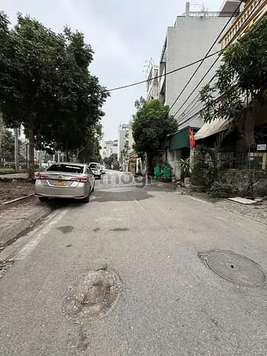 Chính Chủ Bán Nhà Long Biên 50M2, Cách 1 Nhà Ô Tô Tránh, 11 Tỷ Nhỉnh
