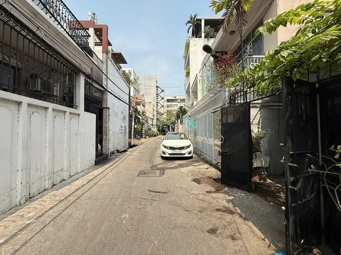 Bán Nhà Nguyễn Xí Bình Thạnh, 52M2 Vuông, Hẻm Xe Tải, Chỉ 7 Tỷ 35 Tl