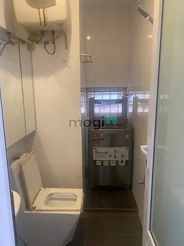 C/C Trần Quốc Thảo- Quận 3 Căn 2P Ngủ,76M2,Giá 11.5Tr/Th