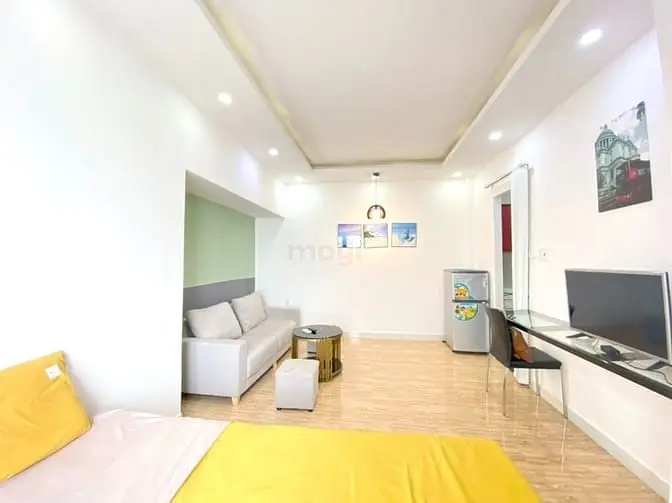 Căn Hộ 1 Phòng Ngủ Tách Bếp Thoáng Gần Chợ Bàn Cờ