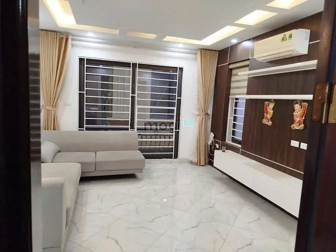 Nhà Đẹp Ngõ Phố 8/3, Giá 7.3 Tỷ, 32M2X5T, Ở Luôn, Ảnh Thật