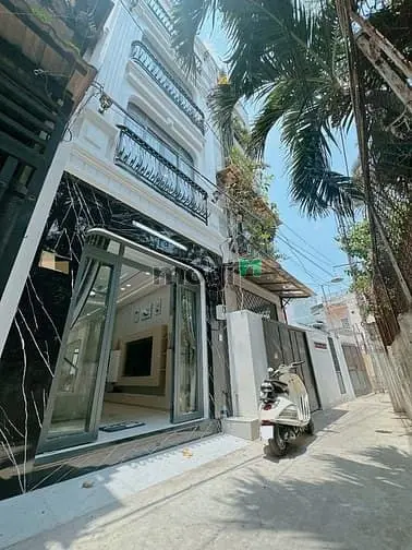 Bán Nhà Đẹp Đường Lạc Long Quân, Vị Trí Giáp Quận 11 - Giá 6 Tỷ 100Tr