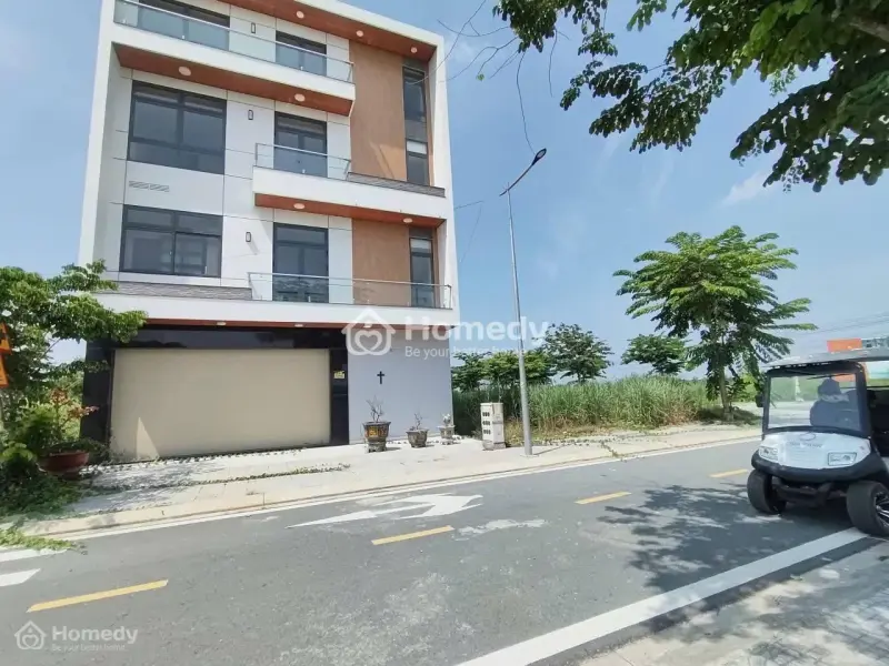 Còn 1 Lô Duy Nhất, 21Tr/M2, 5X18 (90M2), Vị Trí Đẹp, Sổ Sẵn Tại Dragon Pearl. Hỗ Trợ Vay 70%