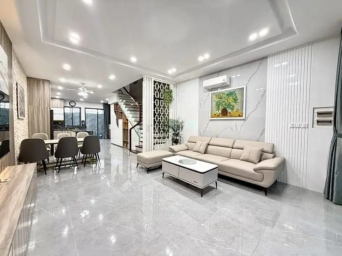 House For Rent 3-Bedroom Nha Trang Center New 100% 30 Million