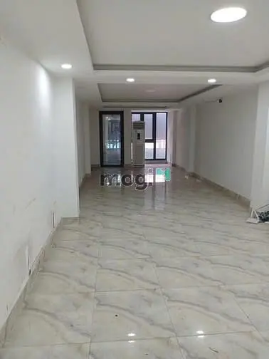 Thang Máy- Nhà Mặt Tiền Ngay Cộng Hoà, Tân Bình - Hầm 6 Lầu - Giá 42Tr
