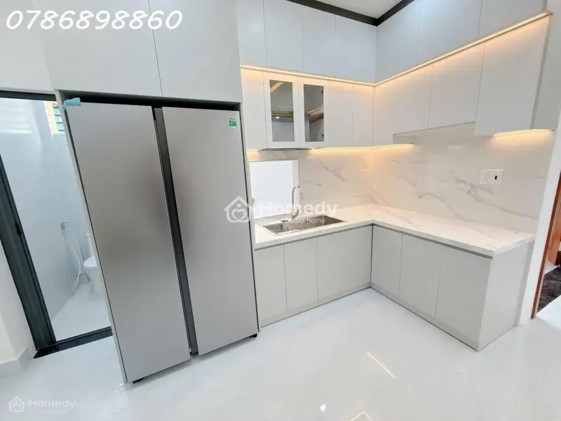 🔥 Nhà Góc 2 Mặt Tiền – Vị Trí Cực Đẹp Ngay Trung Tâm Quận 7 🔥