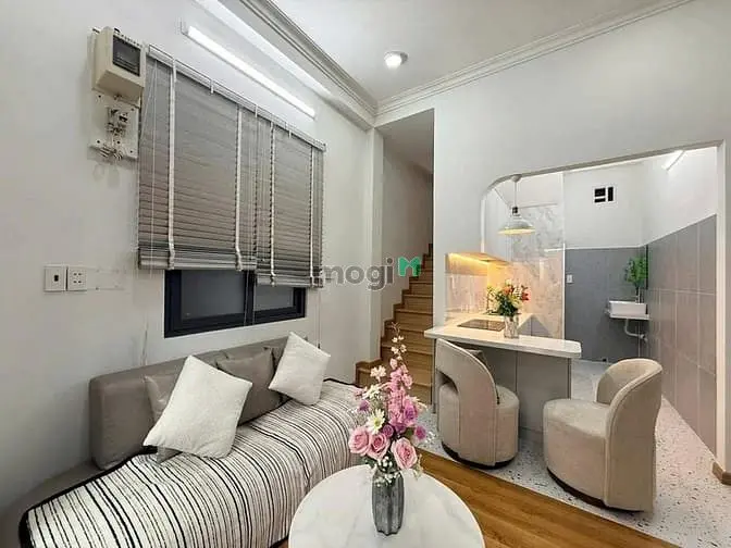 Hàng Thơm-Lên Sóng Căn Nhà Tuyệt Đẹp Có 3Pn Ngay Quang Trung