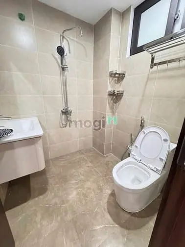 Nhà Đẹp Ngõ Trường Chinh, Giá 20.5 Tỷ, Gần 50M2X7T, Kd Lớn, Ảnh Thật