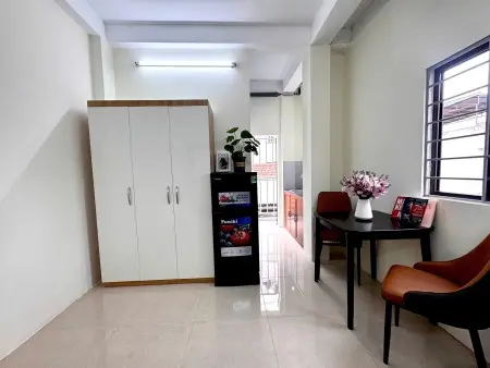 Cho Thuê Phòng Studio Rộng Có Ban Công Thoáng Đủ Tiện Nghi Không Chung Chủ Có Thể Đi Lại Thoải Mái