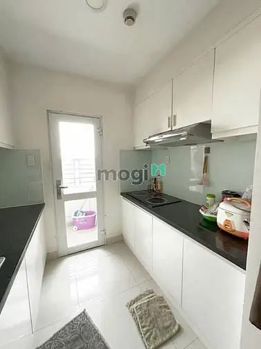 C/C Mỹ Vinh, 250 Nguyễn Thị Minh Khai, Q3: 2P Ngủ, 15,5Triệu, Full Nt