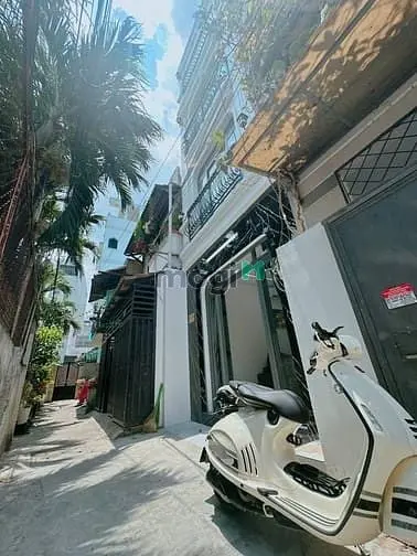 Bán Nhà Đẹp Đường Lạc Long Quân, Vị Trí Giáp Quận 11 - Giá 6 Tỷ 100Tr