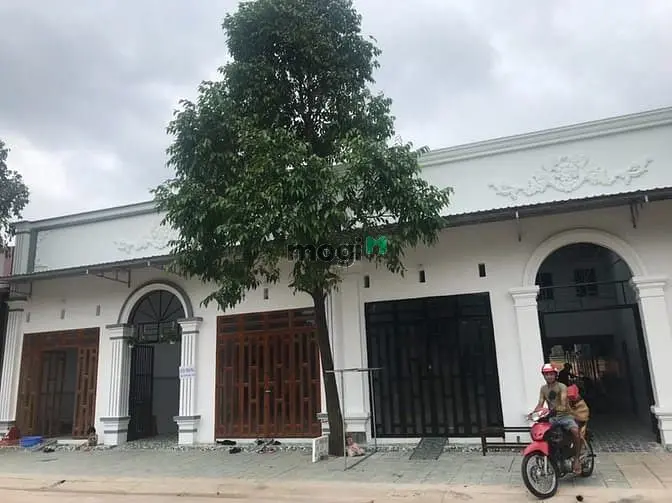 Định Cư Sang Ý Thanh Lý Gấp Nhà Trọ Đang Kinh Doanh Và Đất 600M2 Tc