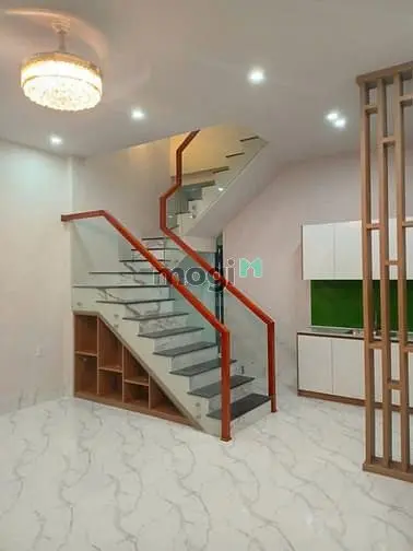 Bán Nhà Mới 100% 1Trệt 1Lầu Góc 2Mặt Tiền Lộ Ô Tô Gần Đại Học Fpt