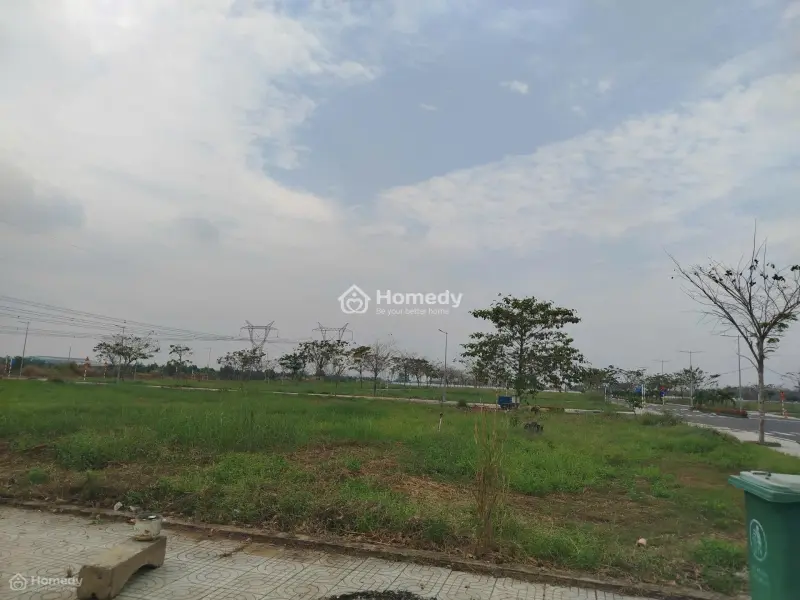 Bán Đất Sát Bên Vin Hóc Môn Giá Thấp, Đón Sóng Hạ Tầng Mạnh, Đất Ngay Dãy Shophouse