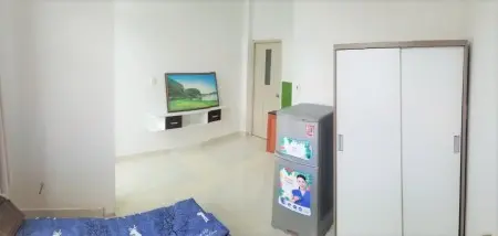 Đối Diện Đại Học Bách Khoa, Gần Trung Tâm Và Nhiều Trường Đại Học, Có Ban Công, Chính Chủ.