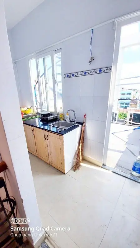 Phòng Đẹp Giường Tầng -Kế Vx Dân Chủ -Cmt8 - Tô Hiến Thành