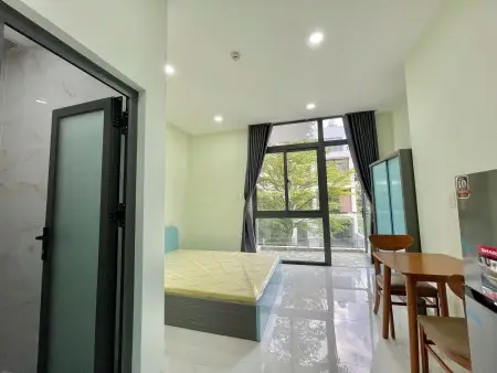 Cho Thuê Chdv Cát Lái Gần Citisoho, Siêu Rộng 30M2 Ban Công Riêng Giá 4Tr7 Full Nt Có Chỗ Gắn Máy