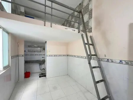 Duplex Gác To - Máy Lạnh - Thang Máy - Bãi Xe To