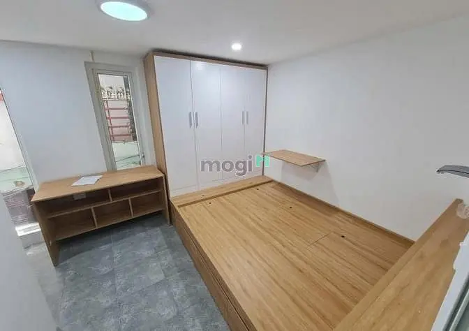 Bán Nhà Mp Lạc Trung, Giá 38 Tỷ, 60M2X3T, Mới Đẹp, Kd Lớn