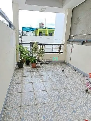 Ngay Trung Tâm Quận 10, Cách Mạng Tháng Tám, 5 Tầng, 30M2, Hẻm 8M, 8Ty