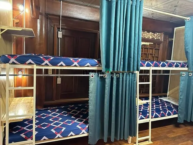 Tìm Bạn Ở Ghép Trong Căn Biệt Thự Gỗ, Thoáng Mát, Đẹp, Tiện Nghi, Máy