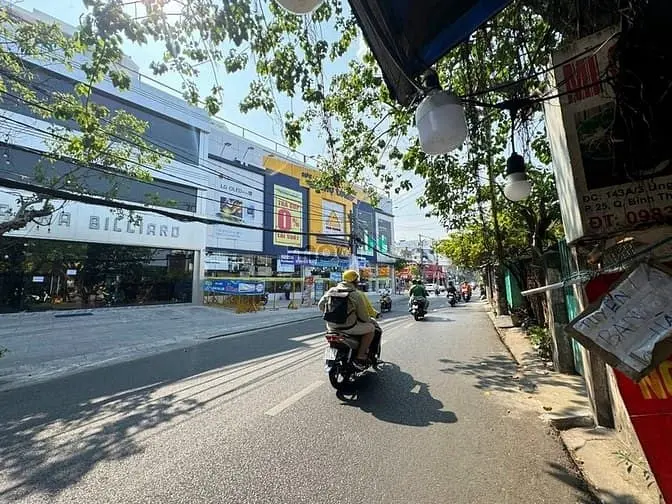 Cho Thuê Nhà 328 Ung Văn Khiêm, 3 Sàn Trống Suốt - Kế Điện Máy Chợ Lớn