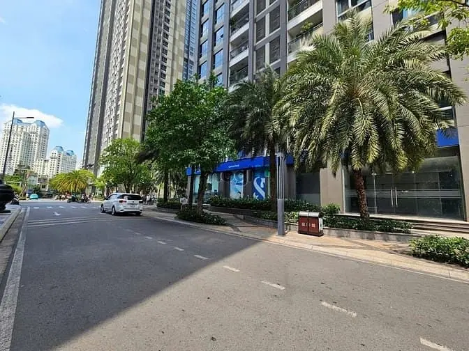 Cho Thuê Shophouse Góc 2Mt Landmark 4 - Đối Diện Landmark 81 - 200M2