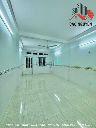 Nhà 4X18 2 Lầu 3Pn Hẻm Rộng Đường Lê Văn Quới
