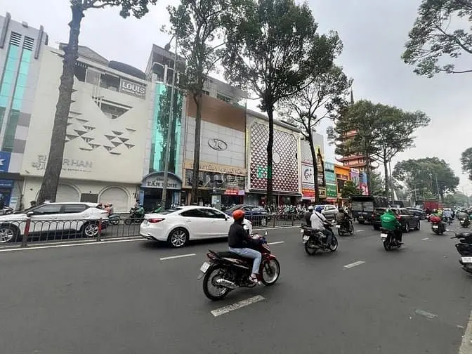 Cho Thuê Nhà 272-274 Ba Tháng Hai - Gần Vạn Hạnh Mall, Phù Hợp Spa