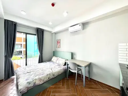 Căn Hộ Dịch Vụ Ngay Trung Tâm Bình Thạnh, Gần Hàng Xanh, Quận 1, Quận 2