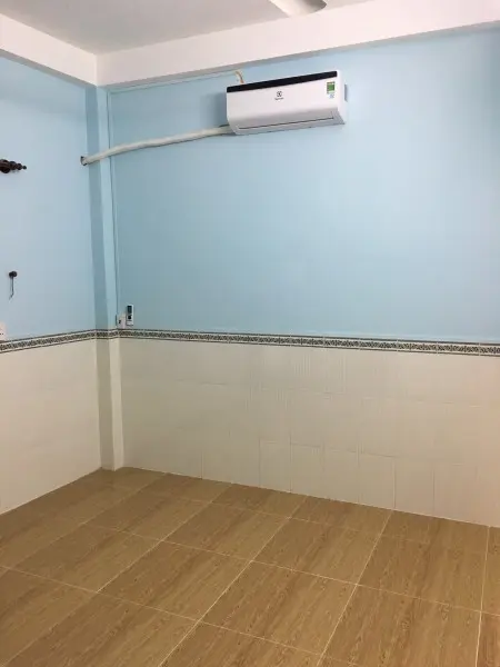 Cho Thuê Phòng Trọ 20M2 Ngay Vạn Hạnh Mall Quận 10, Có Chỗ Để Xe, Kdc An Ninh, Giờ Giấc Tự Do.