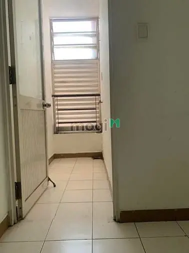 Chung Cư Trường Sa, Quận 3: 10,5Triệu, 85M2, 2Pngủ, Máy Lạnh, Ban Công