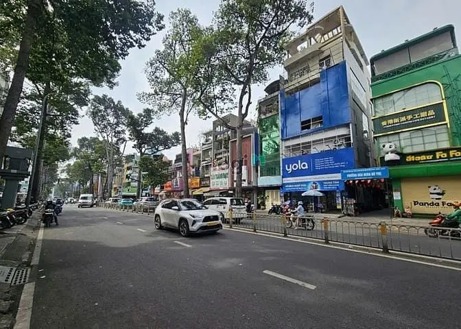 Cho Thuê Nhà Góc 2Mt 437 Nguyễn Tri Phương - Gần Nhật Tảo Phù Hợp F&B