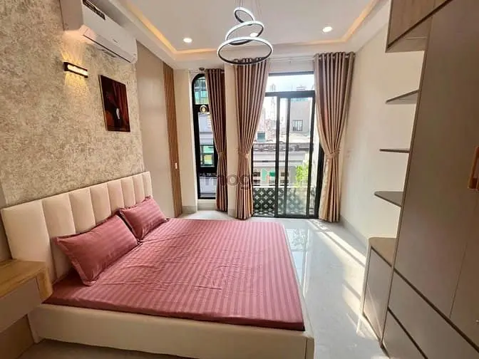 Sát Mặt Tiền Trường Sa,Tân Bình-Dt:40M2-2Pn 3Wc-2,350 Tỷ-Plrr