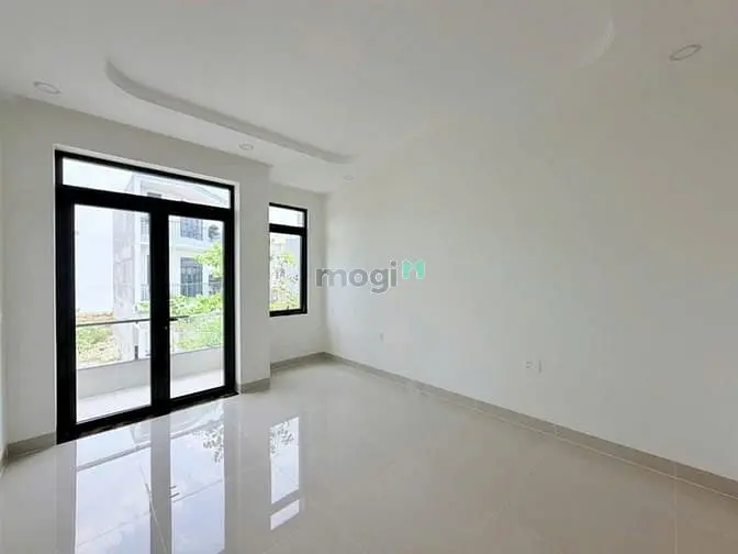 Nhà Mới Xây 3 Lầu Đường F7 Giá 5,7 Tỷ Kdc Bửu Long Hiện Đại Đẳng Cấp