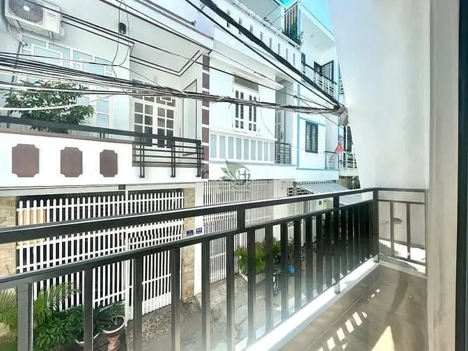 Cho Thuê Căn Hộ 1 Phòng Ngủ Ban Công Vĩnh Hoà Bắc Nha Trang 5 Triệu