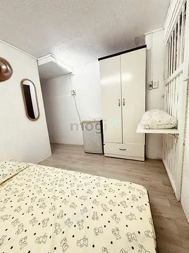 Trọ Q5 Tiện Nghi Cơ Bản Đầy Đủ Dọn Vào Ở Ngay