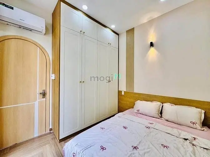 Kẹt Tiền Bán Gấp Nhà Hai Bà Trưng,Q3-Chỉ 2 Tỷ 260 Triệu– 3Pn, 4Wc