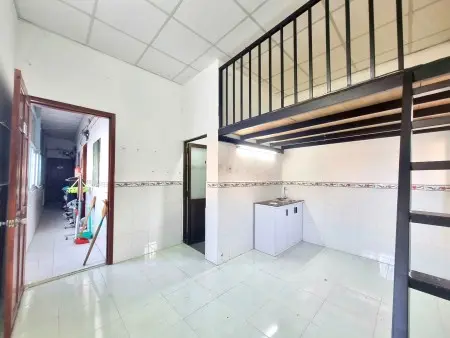 ️Duplex Cửa Sổ Trời Không Giới Hạn Người Ở Ngay Chân Cầu Chữ Y Q8