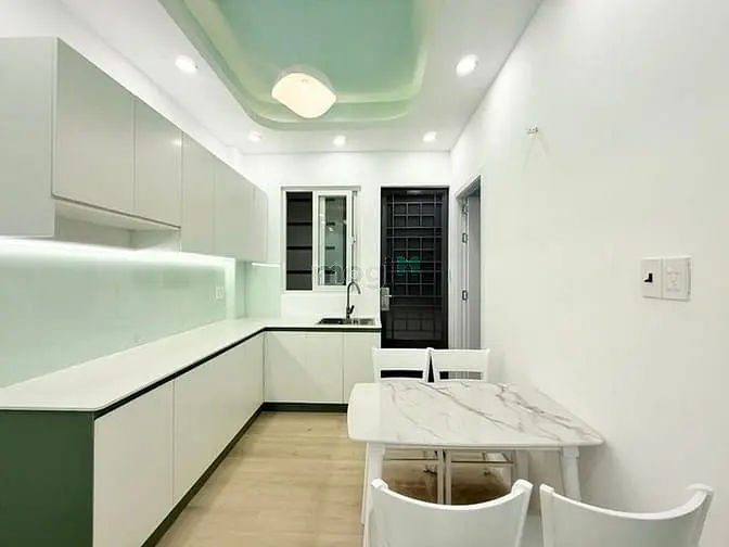 Bán Căn Hộ Cây Mai Quận 11, 55M2, 2 Pn, Thang Máy, Nhỉnh 3 Tỷ Tl